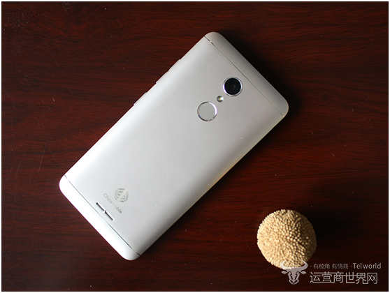 中国移动A4